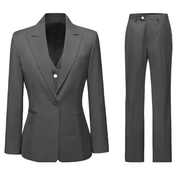 Costume trois pièces pour femme – Image 3